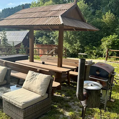 Villa Janosikuv Pramen - Horska Wellness *