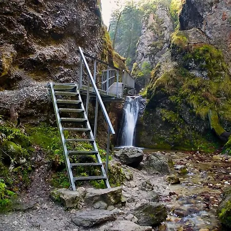 Janosikuv Pramen - Horska Wellness *