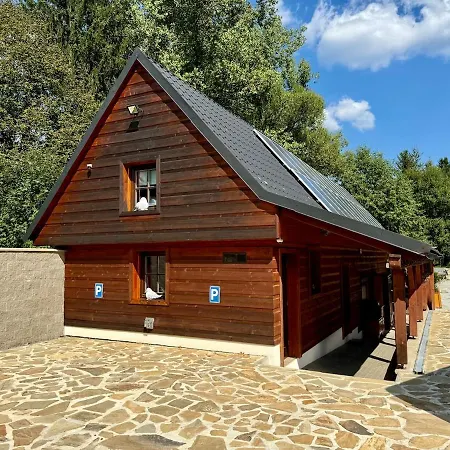 Janosikuv Pramen - Horska Wellness Villa Zazriva